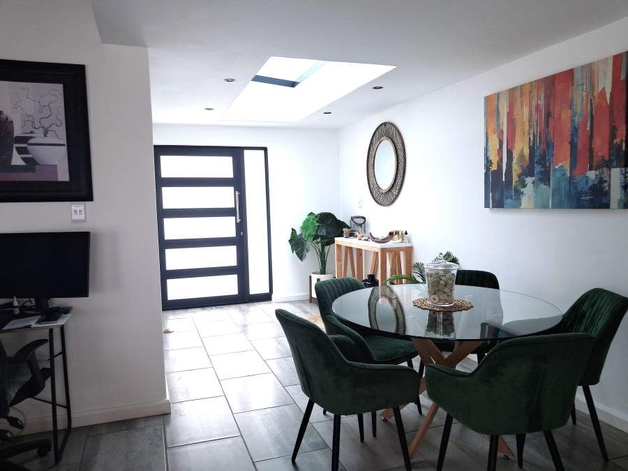 To Let 3 Bedroom Property for Rent in Shelley Point Western Cape